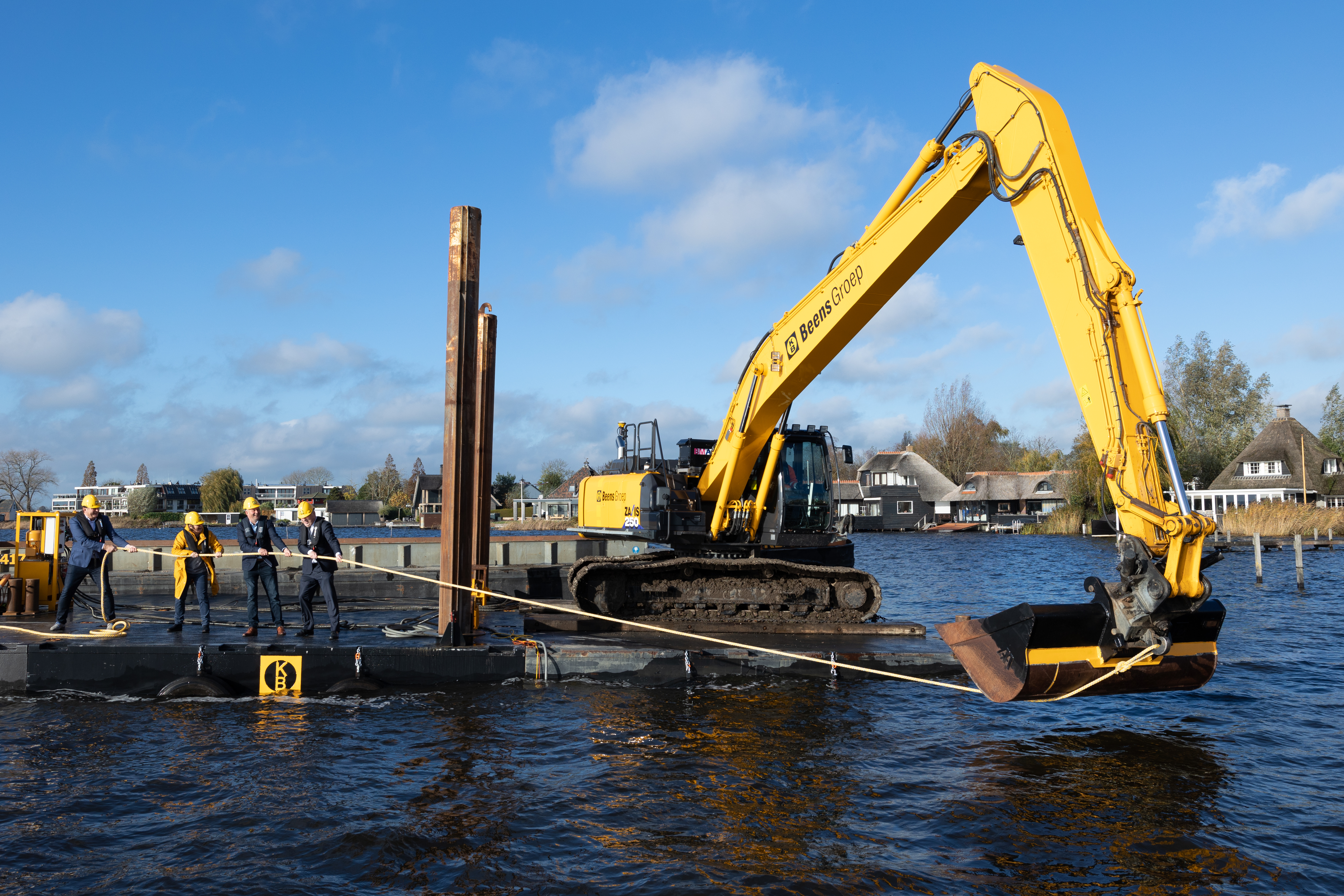 Start baggeren Loosdrechtse plassen Waternet Provincie NoordHolland Foto Johannes Abeling.jpg